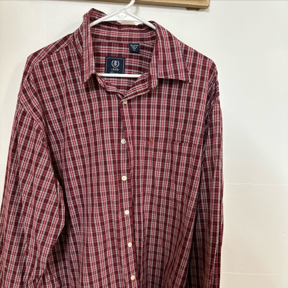 IZOD Maroon  WHITE BLACK STRIPED BUTTON UP DRESS SHIRT ~ XL~ NICE!!!